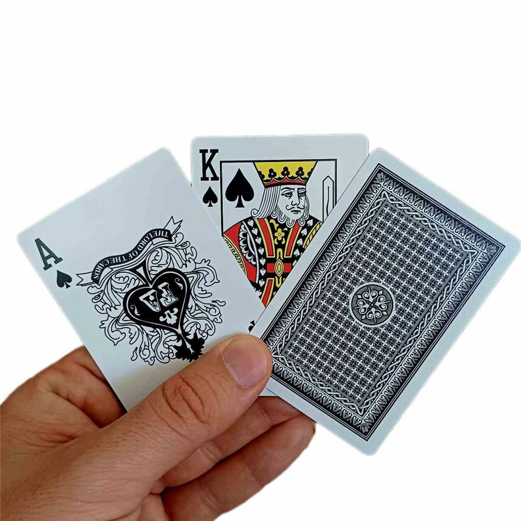 ورق-بازی-پاسور-رویال-کینگ