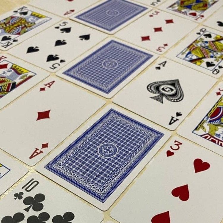 ورق-پاسور-رویال-آبی